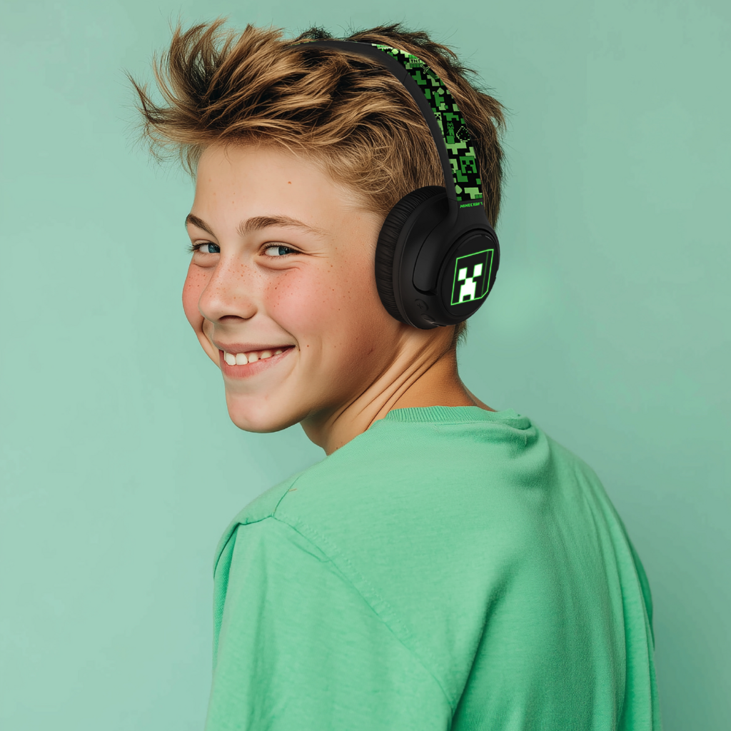 Minecraft Minecraft - Led Light Up - bluetooth koptelefoon