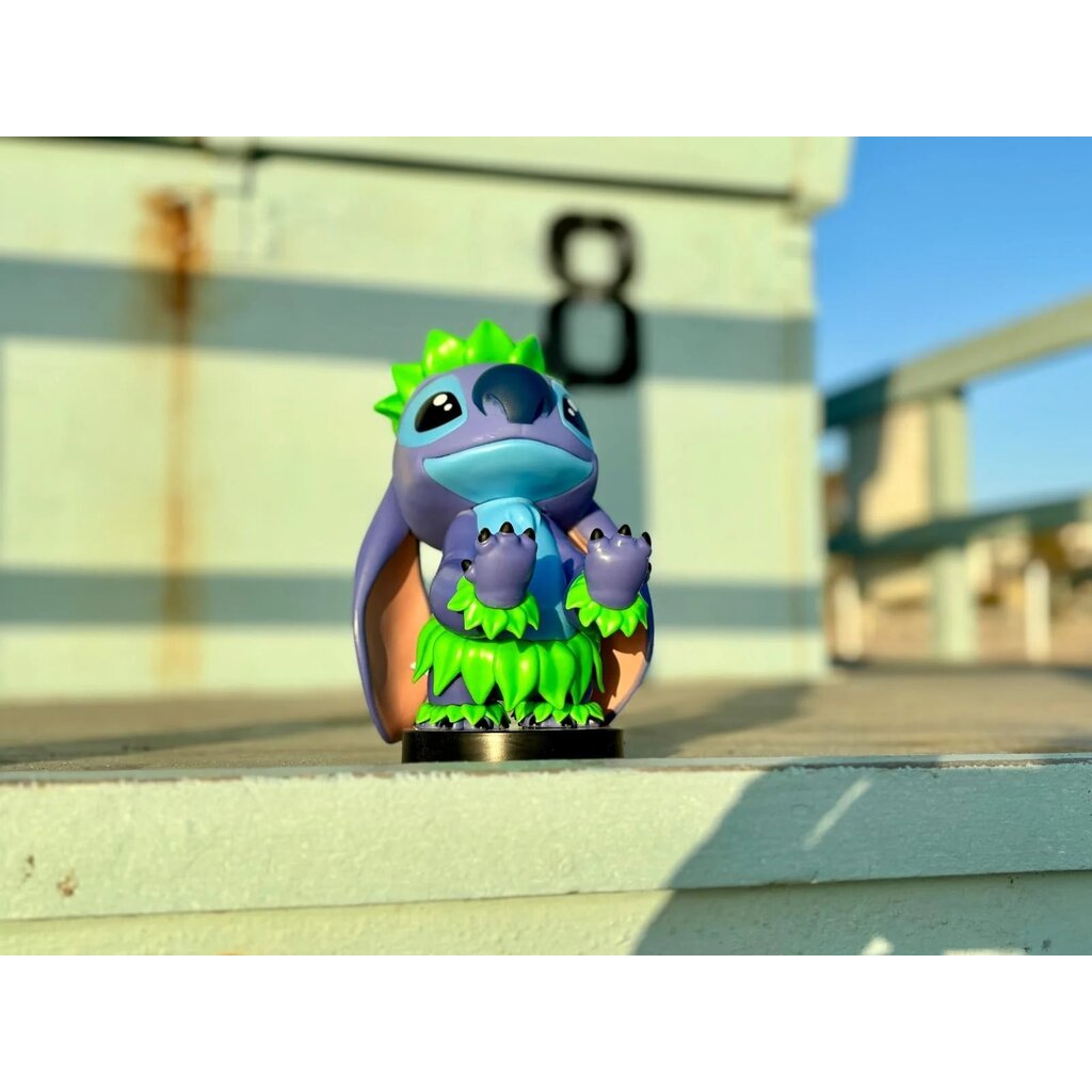 Stitch Stitch - Hula - stand for phone | controller | charging case