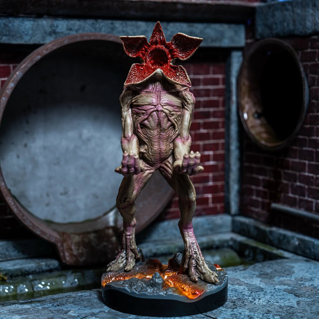 Stranger Things Stranger Things - stand for phone | controller | charging case