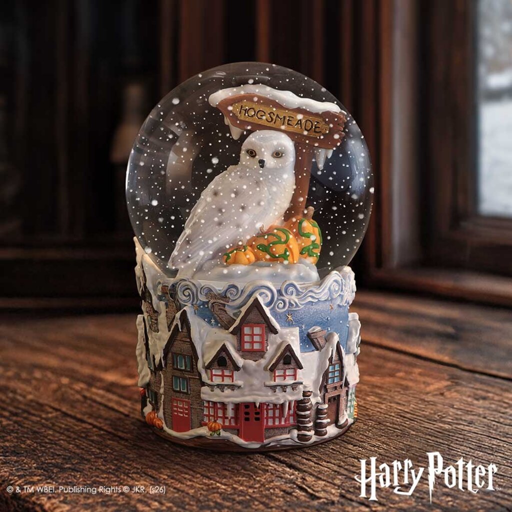 Harry Potter Harry Potter - Hogsmeade Village - snow globe