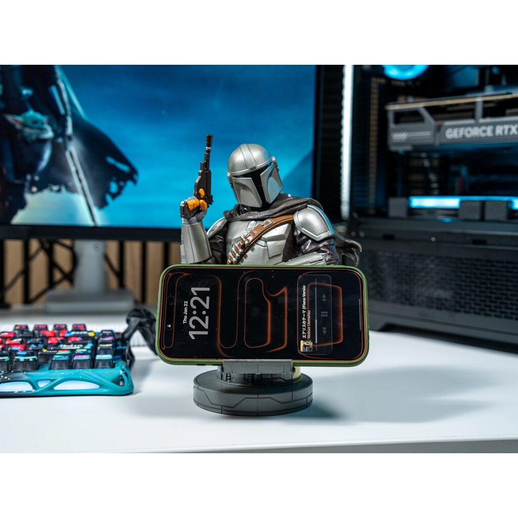 Star Wars Star Wars - Mandalorian bounty hunter  - stand for phone | controller | charging case