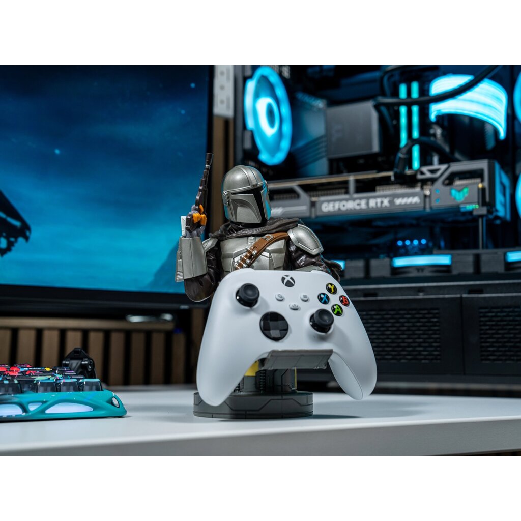 Star Wars Star Wars - Mandalorian bounty hunter  - stand for phone | controller | charging case