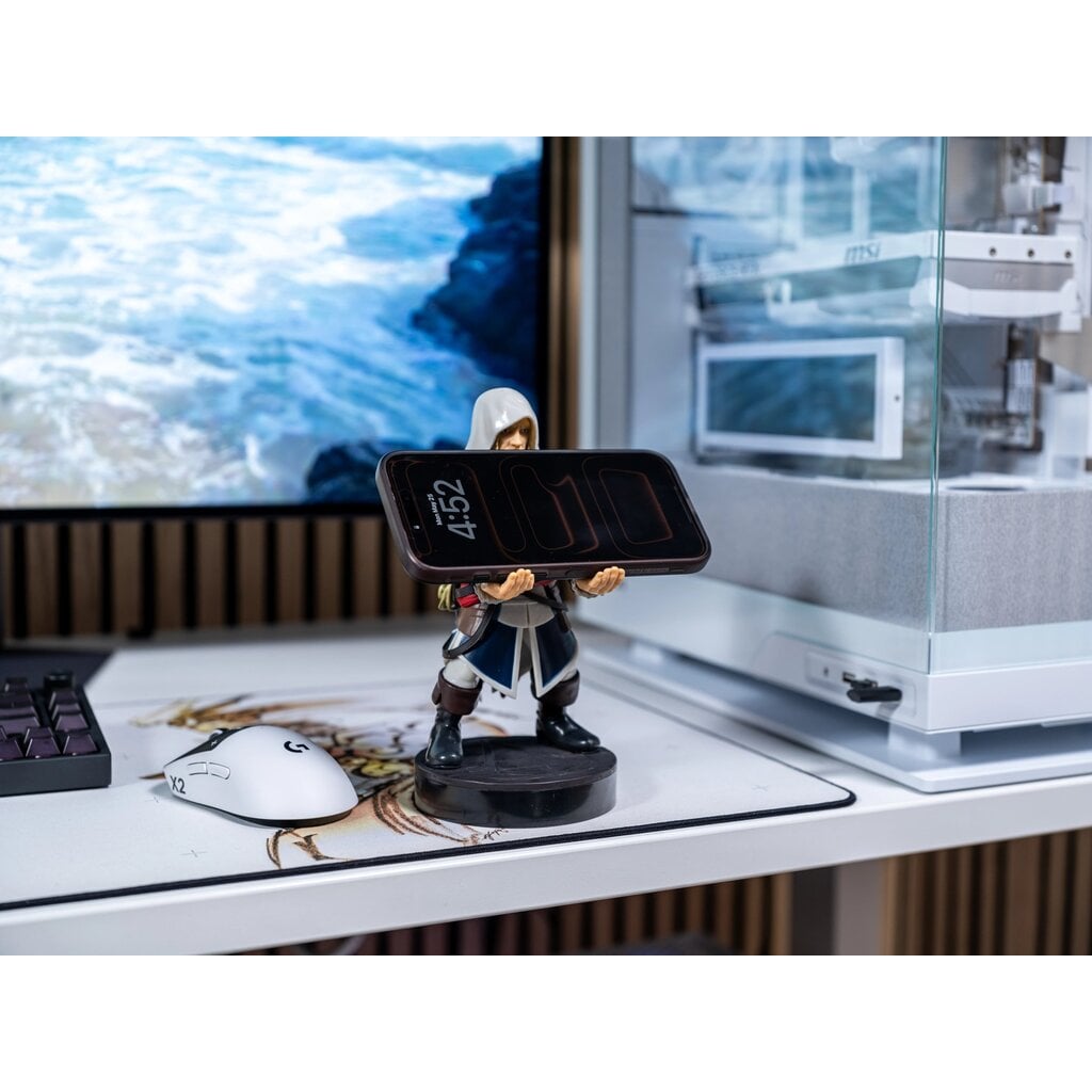 Assassin's Creed Assassin's Creed - Edward Black Flag - stand for phone | controller | charging case