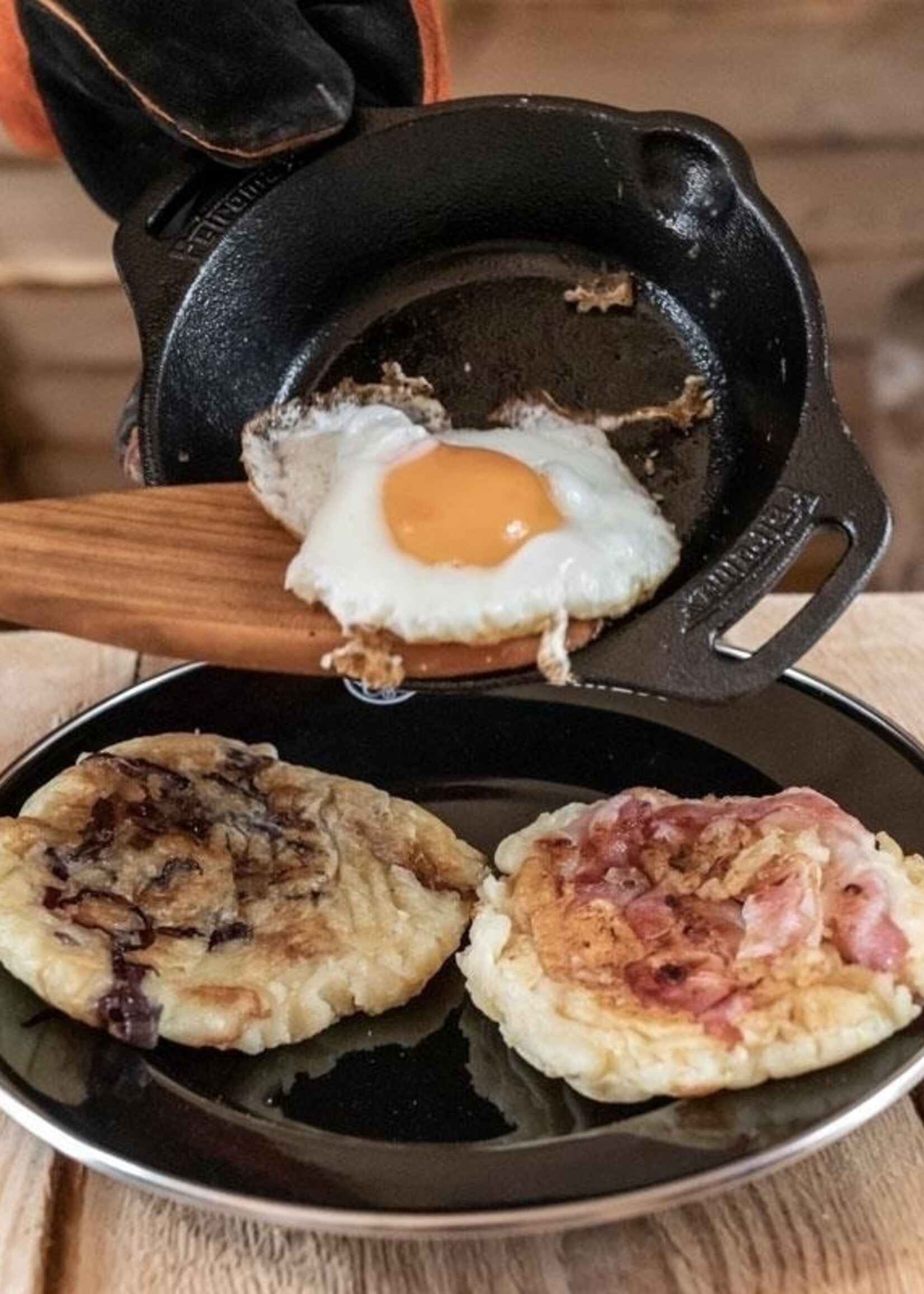 Petromax FP15 Bratpfanne mit Griffen