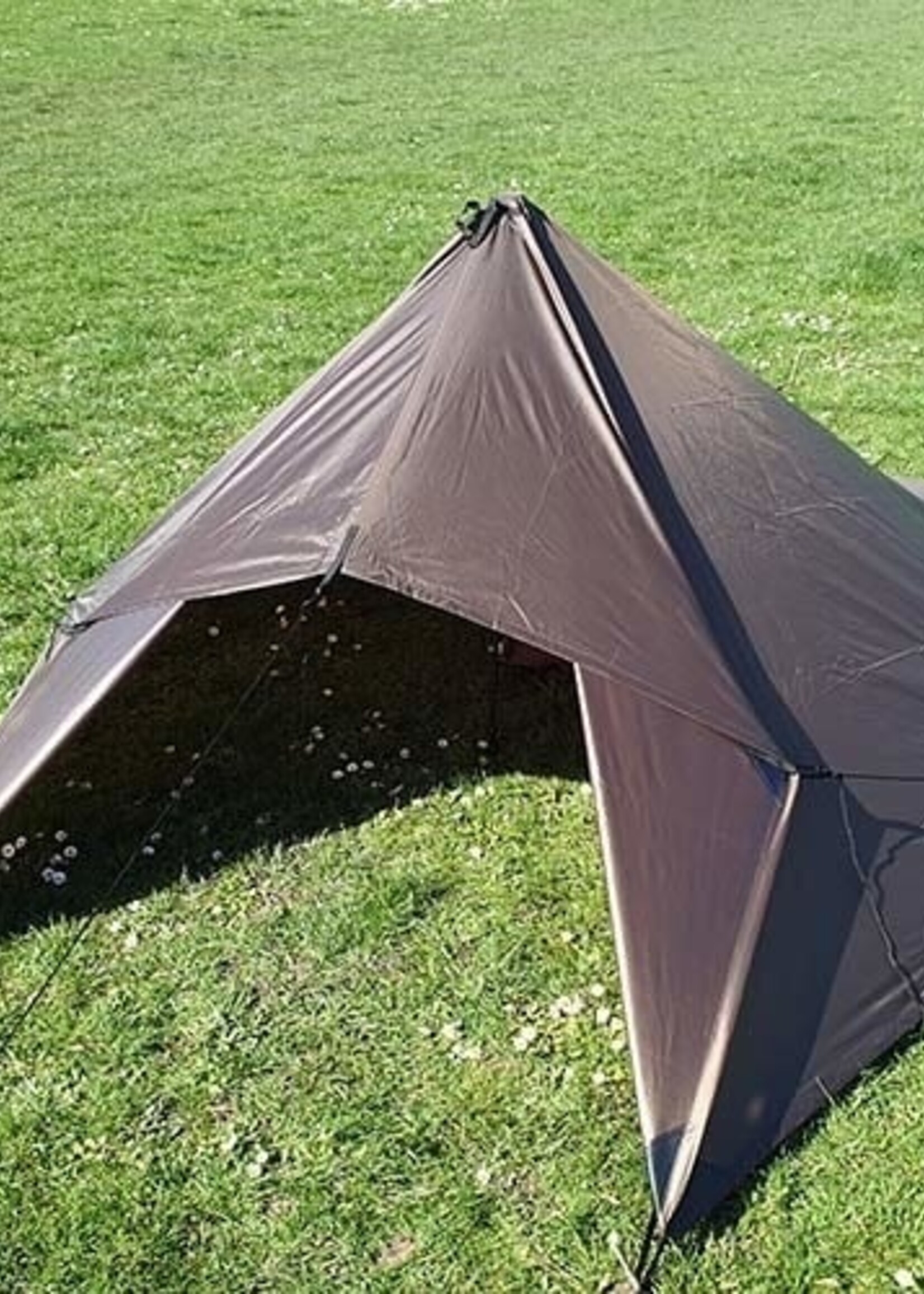 DD Hammocks Tarp/ Abdeckplane 3x3 - Coyote Braun