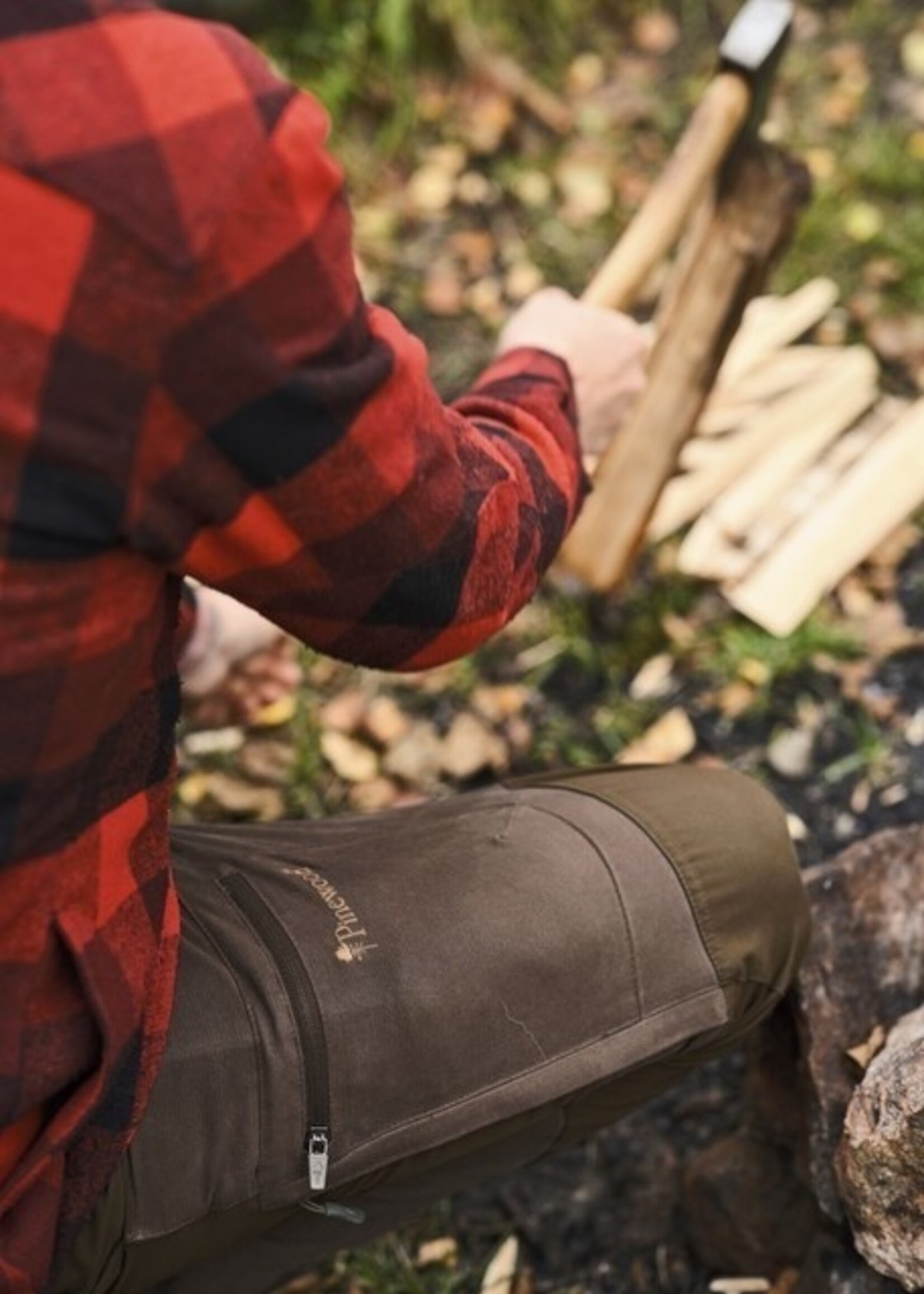 Pinewood Canada Classic 2.0 Hemd - Rot/Schwarz (5000)