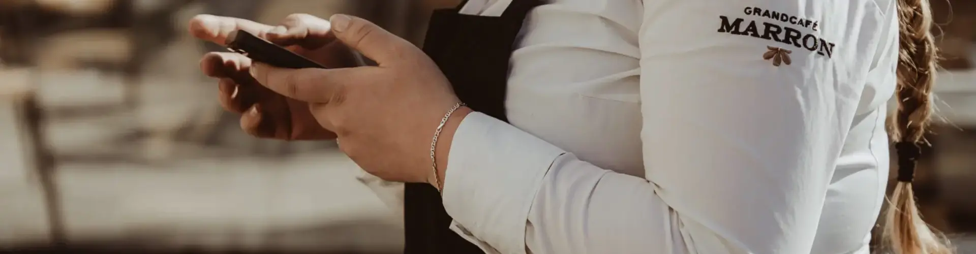 Hoe hoort het? De belangrijkste etiquette voor horeca personeel!