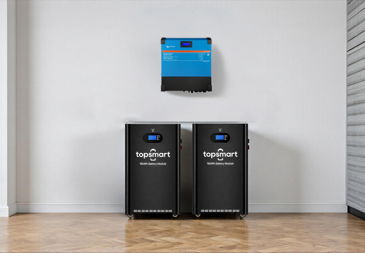 Victron Voltplus Victron Multi RS Solar 48/6000 omvormer met 32 kWh accu