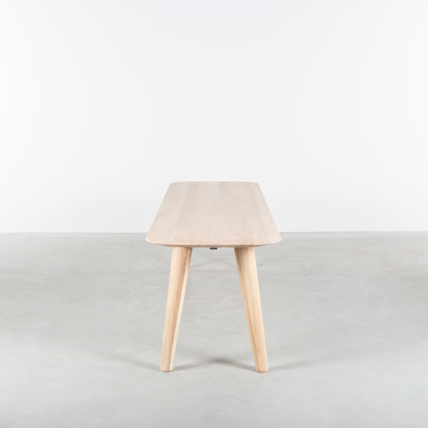 Olger Dining Table Bench Sav & Økse Olger Dining Table Bench