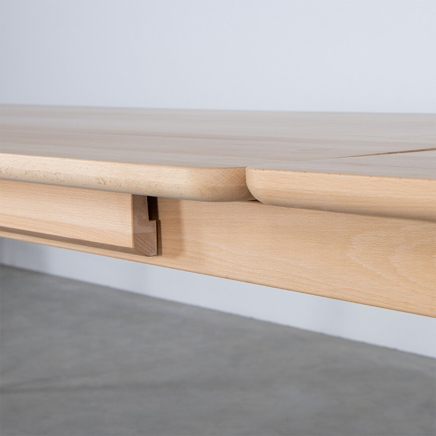 Sav & Økse Fjerre Extendable Table