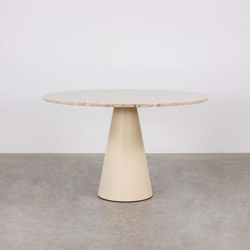 De Machinekamer Alain Table with Round Composite Top