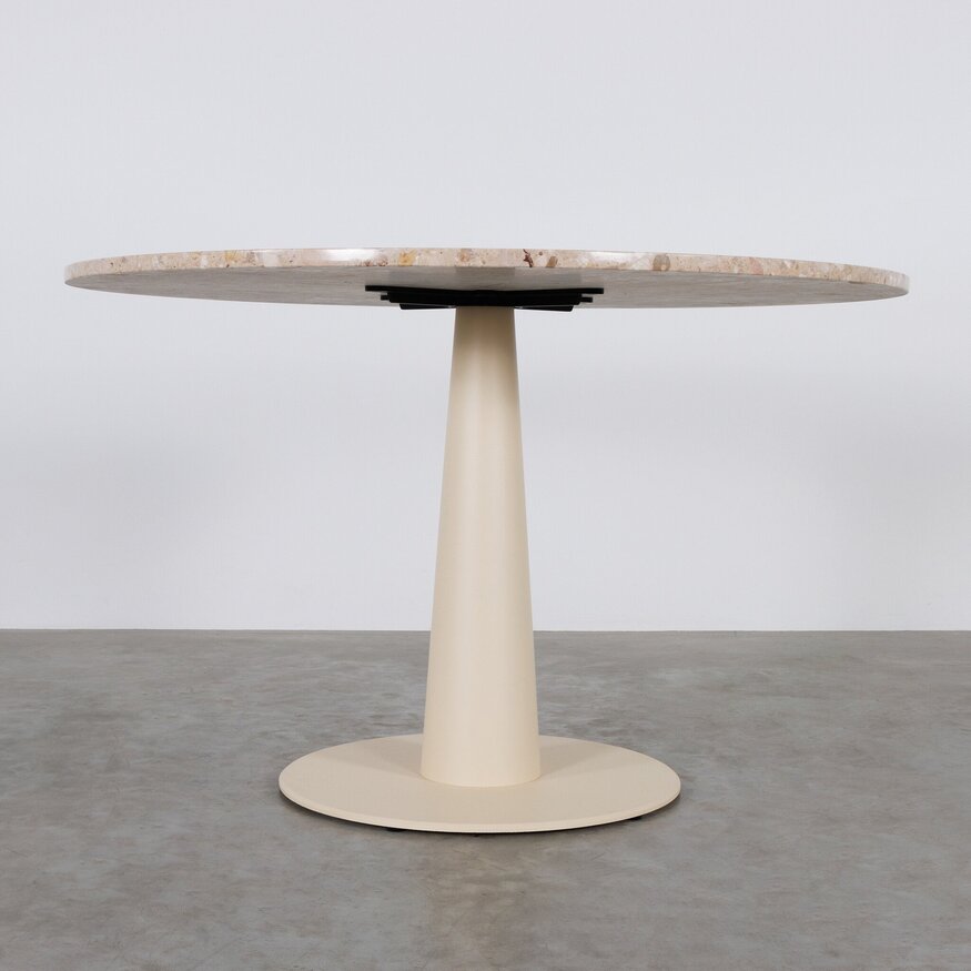 De Machinekamer Loannis Table with Round Composite Top