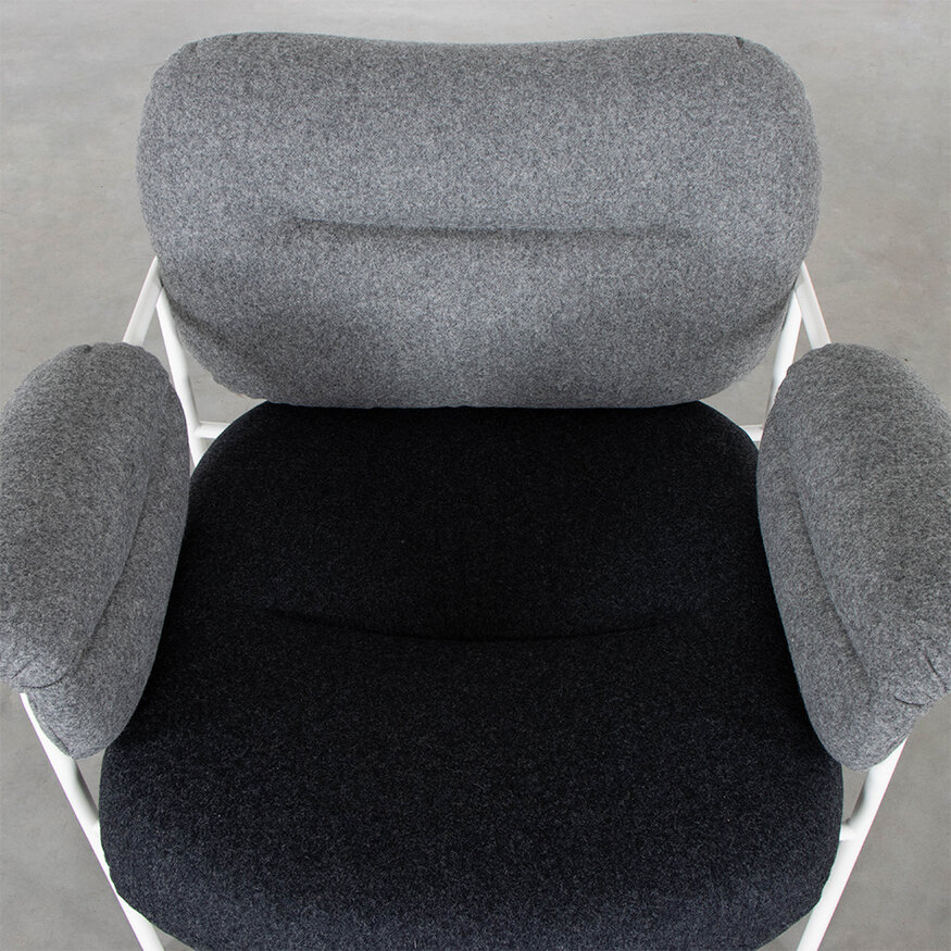 Fogia Fogia Bollo fauteuil grijs Kvadrat Divina Andreas Engesvik