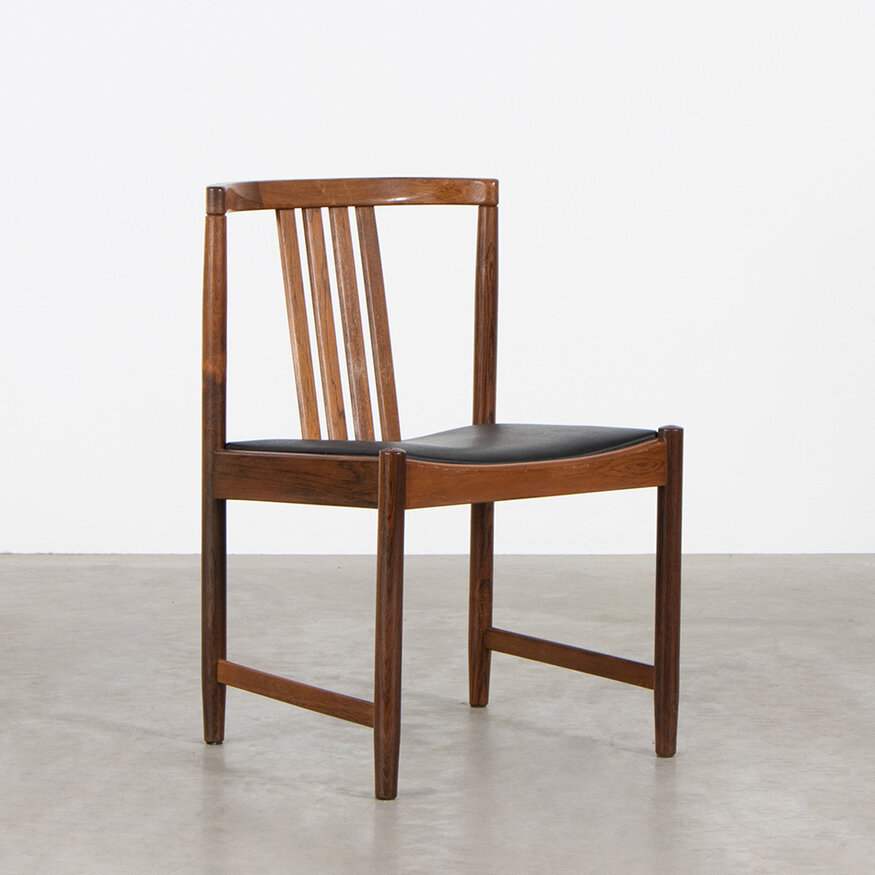Set of 4 Illum Wikkelso Bar Chairs