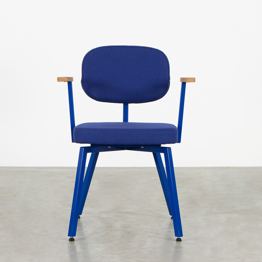 Dykmeyer MK Dining Chair  With Armrests