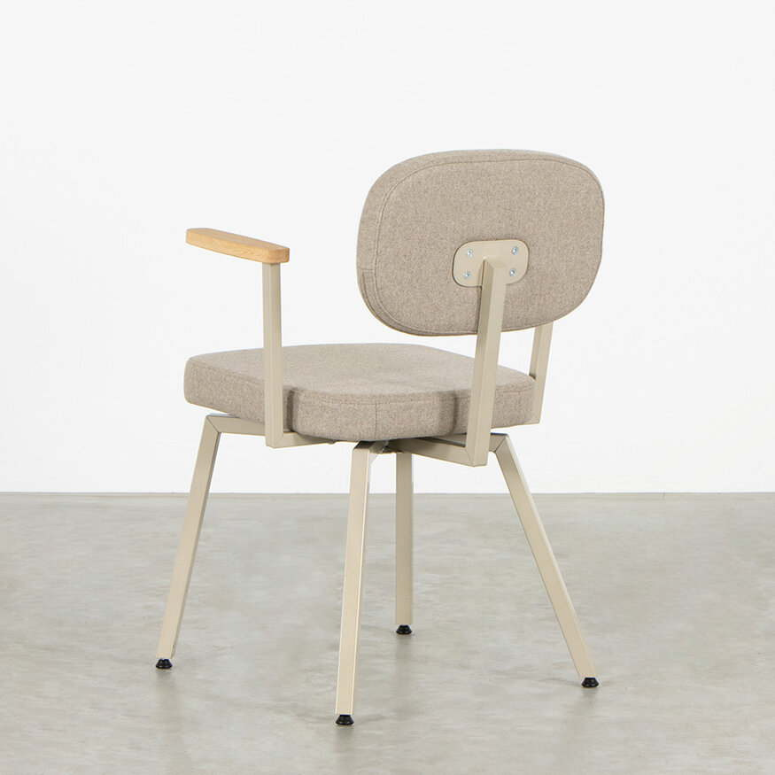 Dykmeyer MK Dining Chair  With Armrests