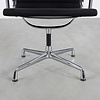 Eames EA108 stoel zwart (verkleurd) hopsak Vitra Vitra Eames EA108 stoel zwart (verkleurd) hopsak Vitra