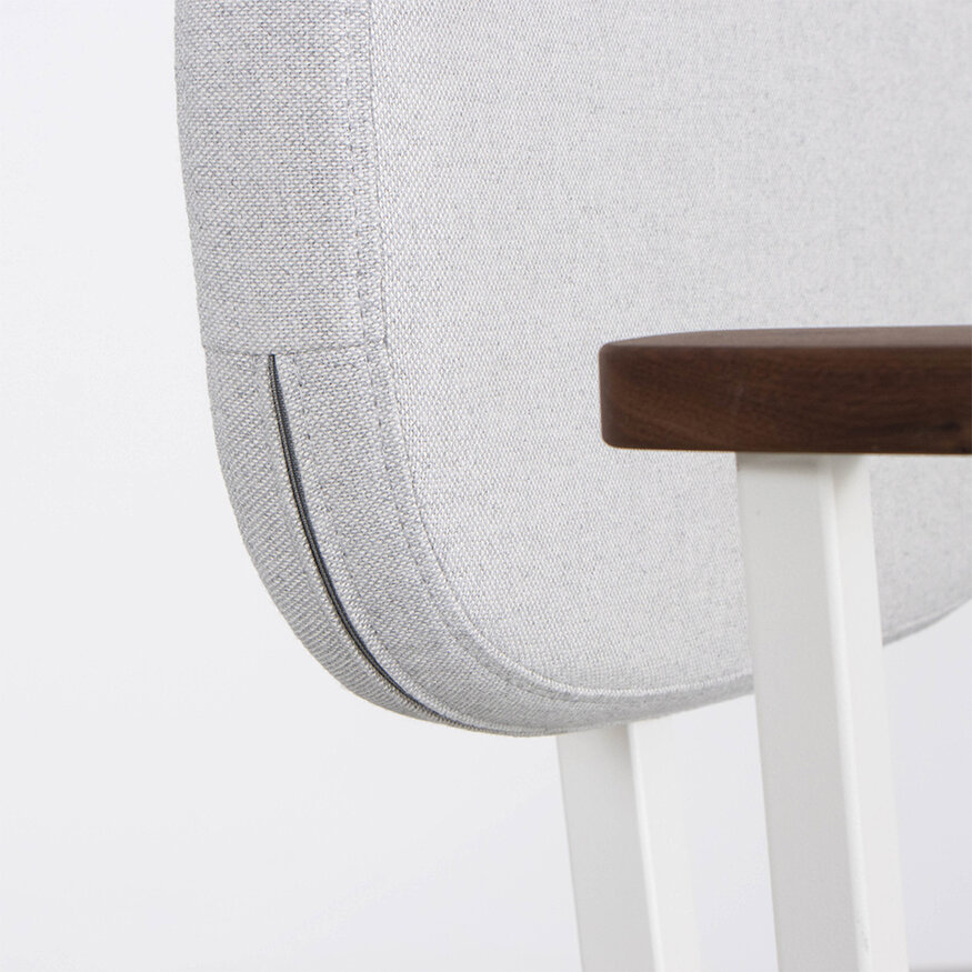 MK design stoel Met Walnoot Armleggers Dykmeyer MK design stoel Met Walnoot Armleggers