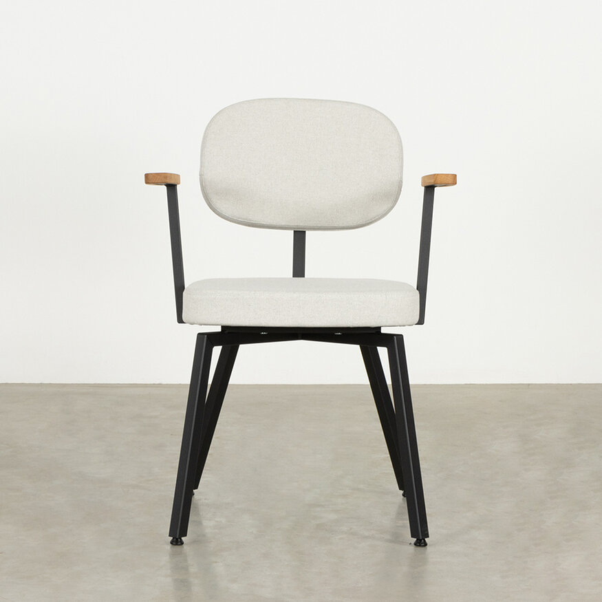 Dykmeyer MK chair With Oak Armrests