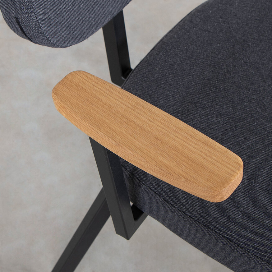 MK chair With Oak Armrests Dykmeyer MK chair With Oak Armrests