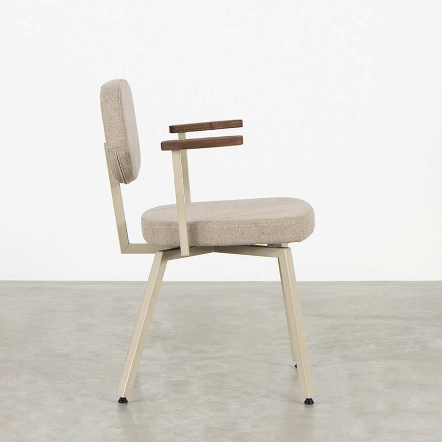 Dykmeyer MK Dining Chair  With Armrests