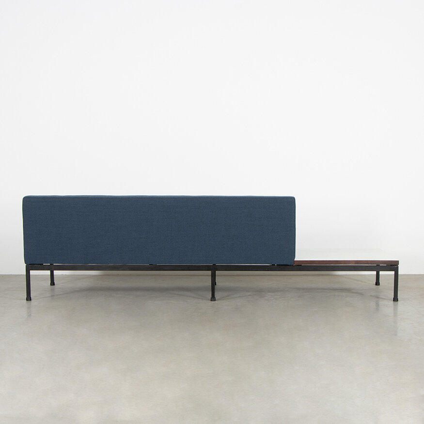 Artifort Kho Liang Ie sofa 070 with table blue fabric Artifort