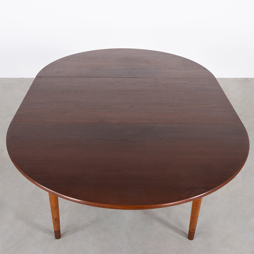 Set of 6 Borge Mogensen chairs model 155 and table Soborg Mobelfabrik