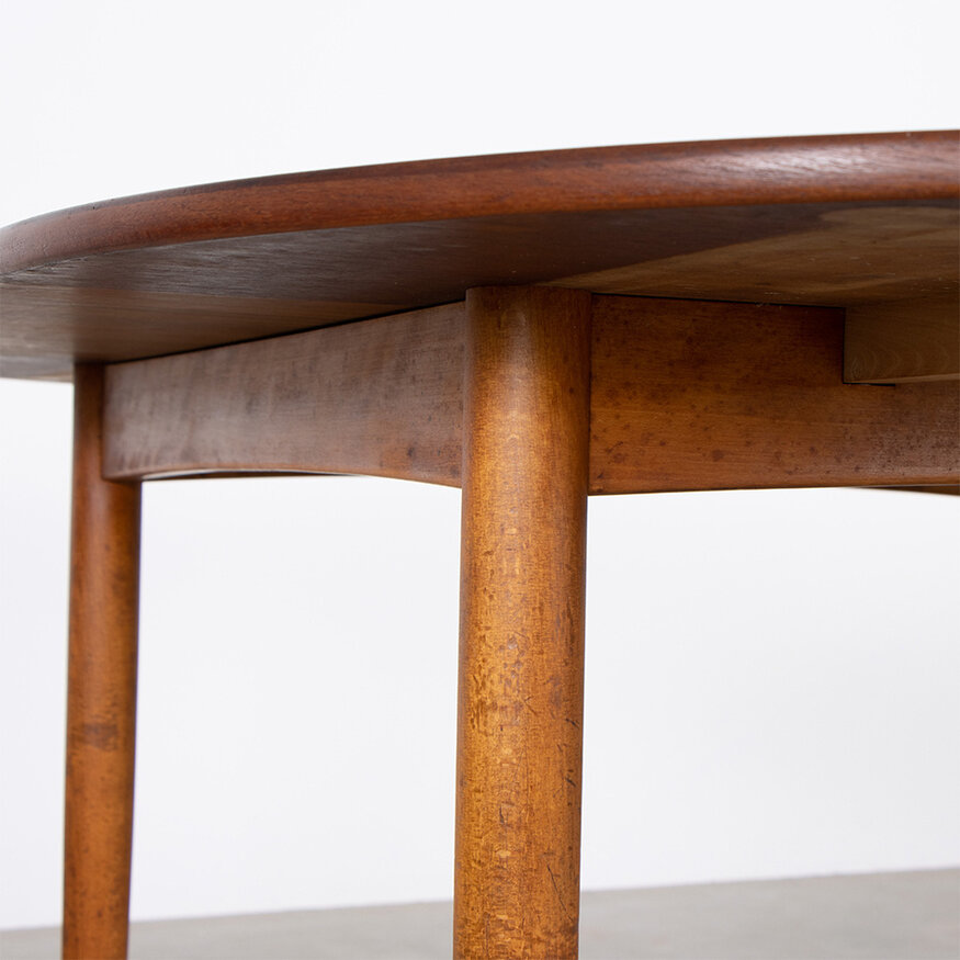Set of 6 Borge Mogensen chairs model 155 and table Soborg Mobelfabrik