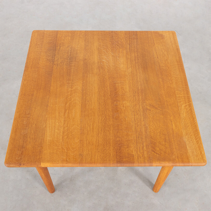 Getama Hans J Wegner Getama coffee table square oak