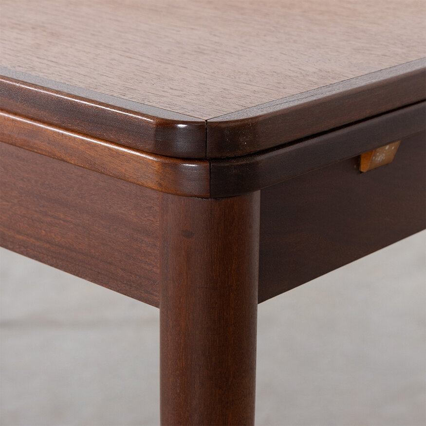Beautiful 60s table with extensions