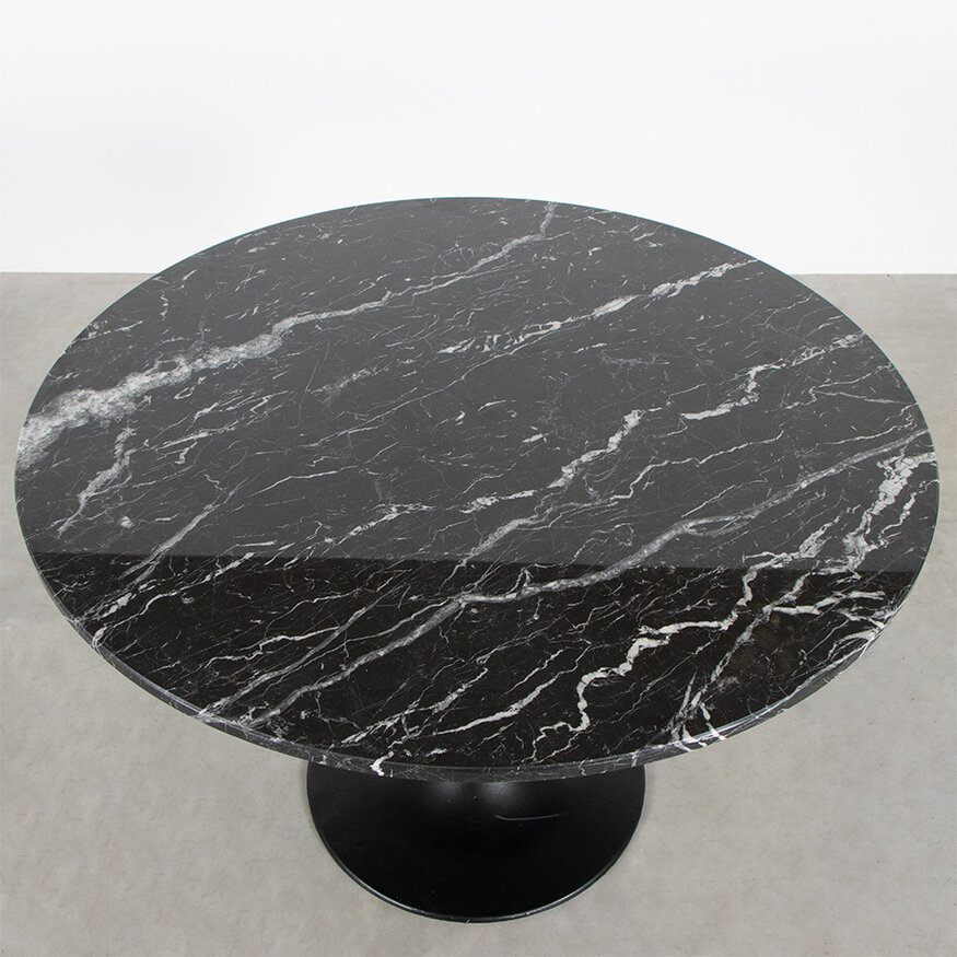 Black marble table round 110 cm tulip base aluminum