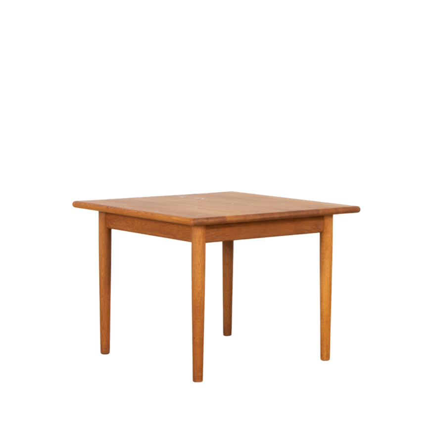 Getama Hans J Wegner Getama coffee table square oak