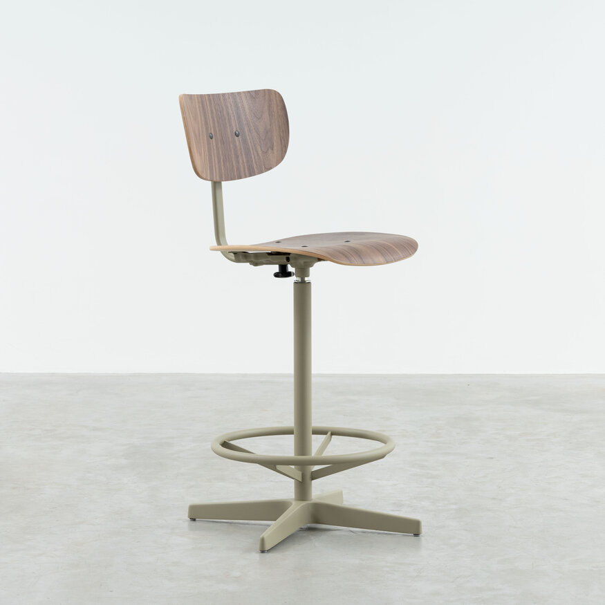 Dykmeyer Industrial Counter Bar Chair Jops