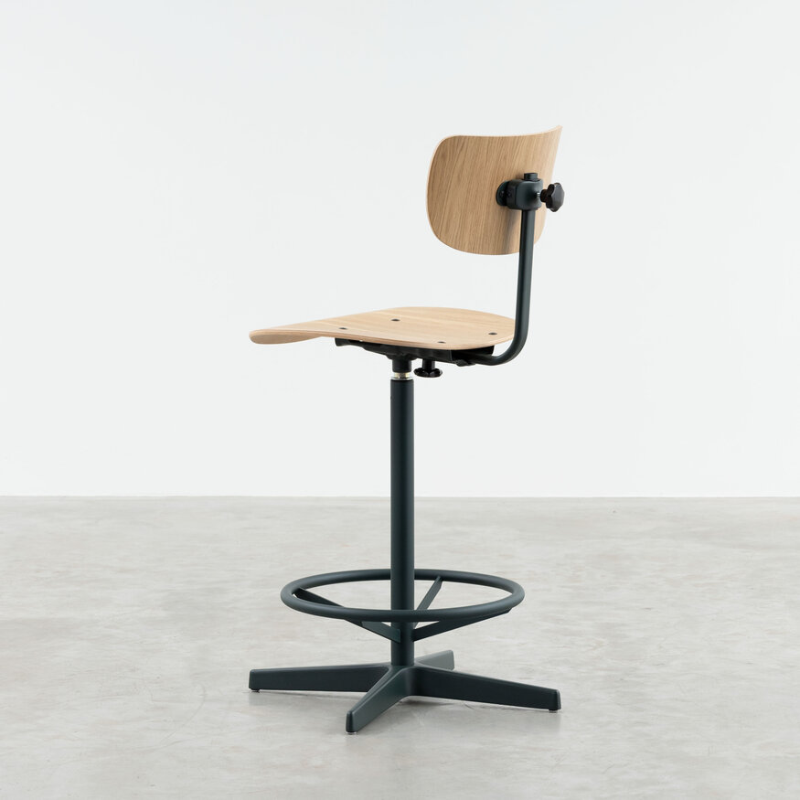 Dykmeyer Industrial Counter Bar Chair Jops