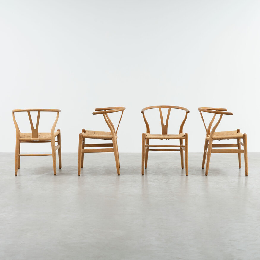 Carl Hansen & Søn Set of 4 Hans J. Wegner CH24 wishbone chairs Carl Hansen & Son