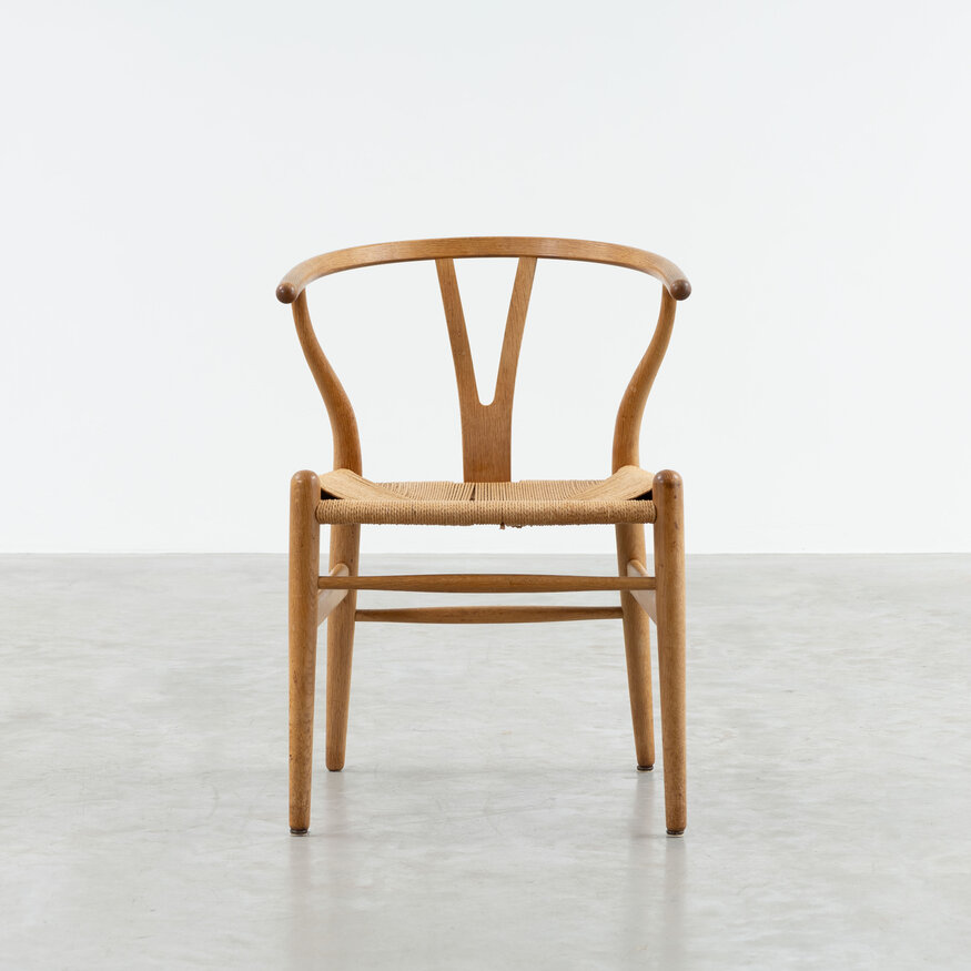 Carl Hansen & Søn Set of 4 Hans J. Wegner CH24 wishbone chairs Carl Hansen & Son