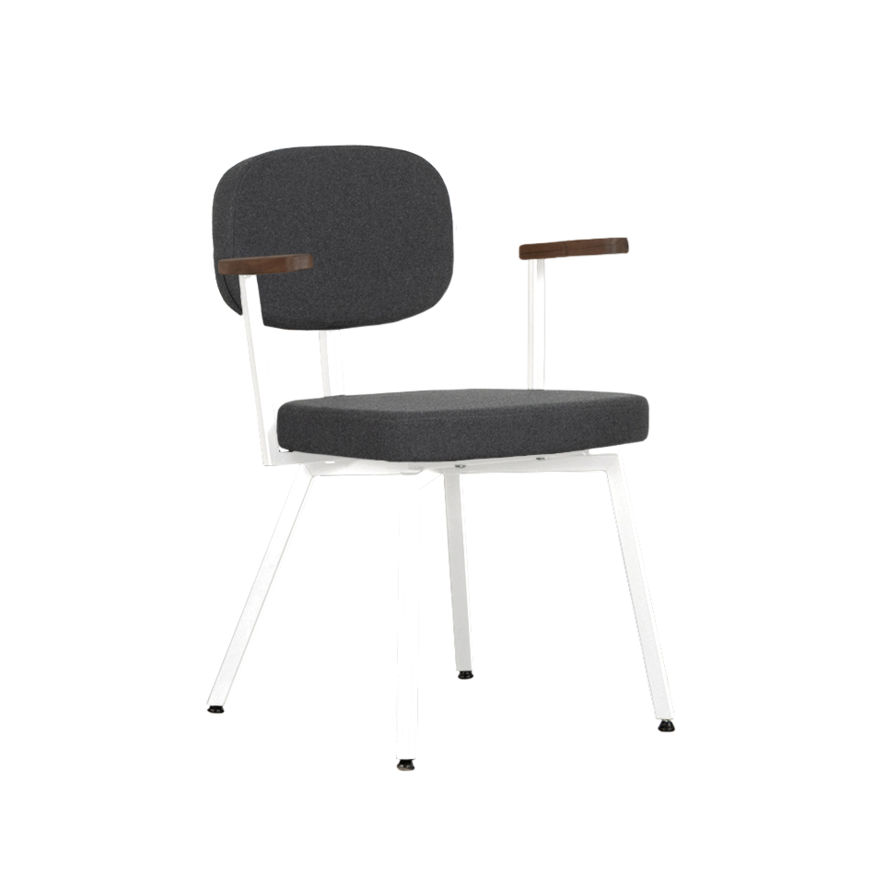 MK design stoel Met Walnoot Armleggers Dykmeyer MK design stoel Met Walnoot Armleggers