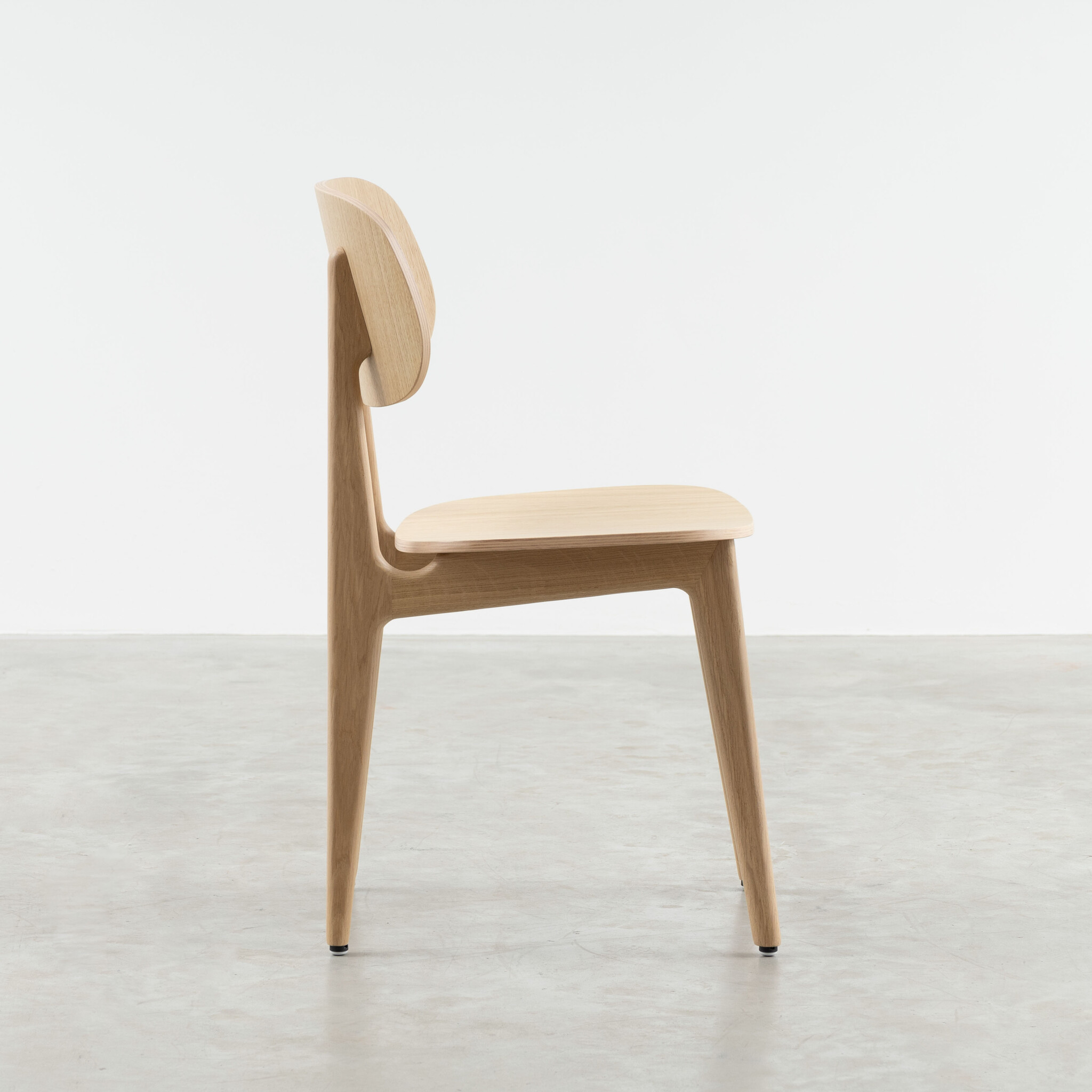 Sinni Oak Dining Chair - De Machinekamer Sinni Oak Dining Chair - De Machinekamer
