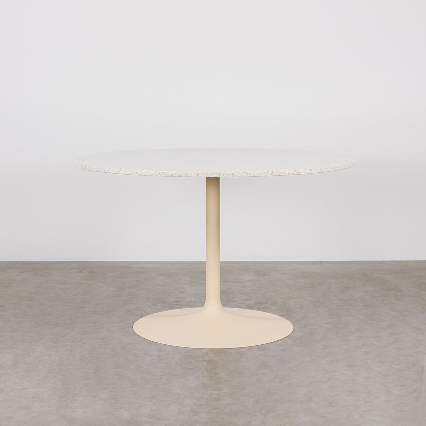 De Machinekamer Tinne Table with Round Composite Top