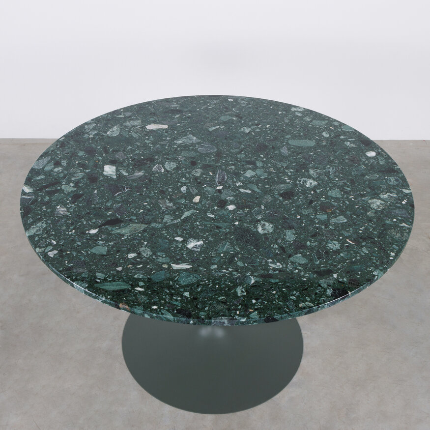De Machinekamer Tinne Table with Round Composite Top