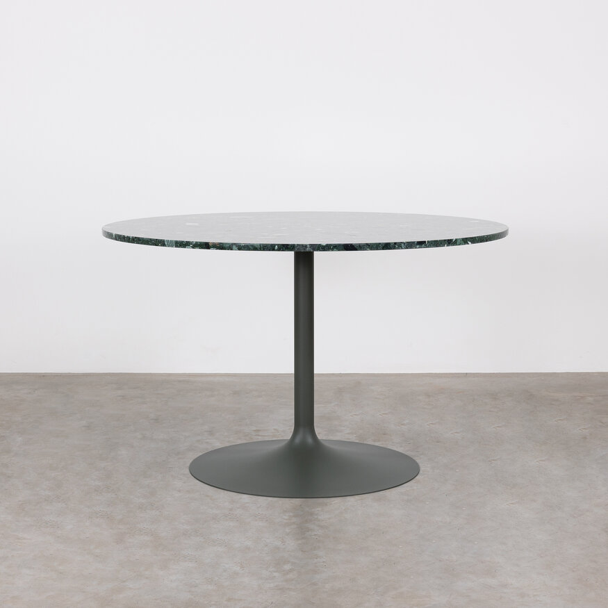 De Machinekamer Tinne Table with Round Composite Top