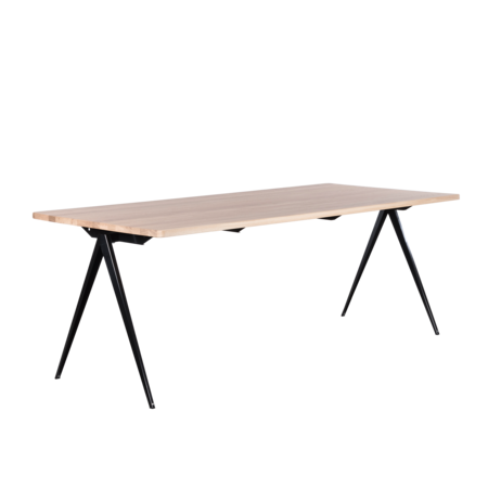 TD4 Black | Oak Whitewash