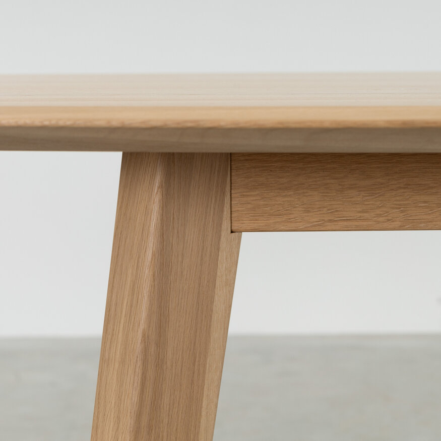Sav & Økse Danish Oval Designtable Samt