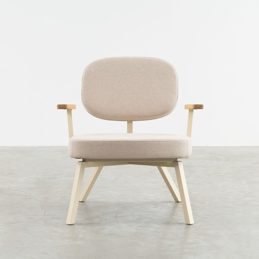 Dykmeyer MK Fauteuil Met Eiken Armleuningen