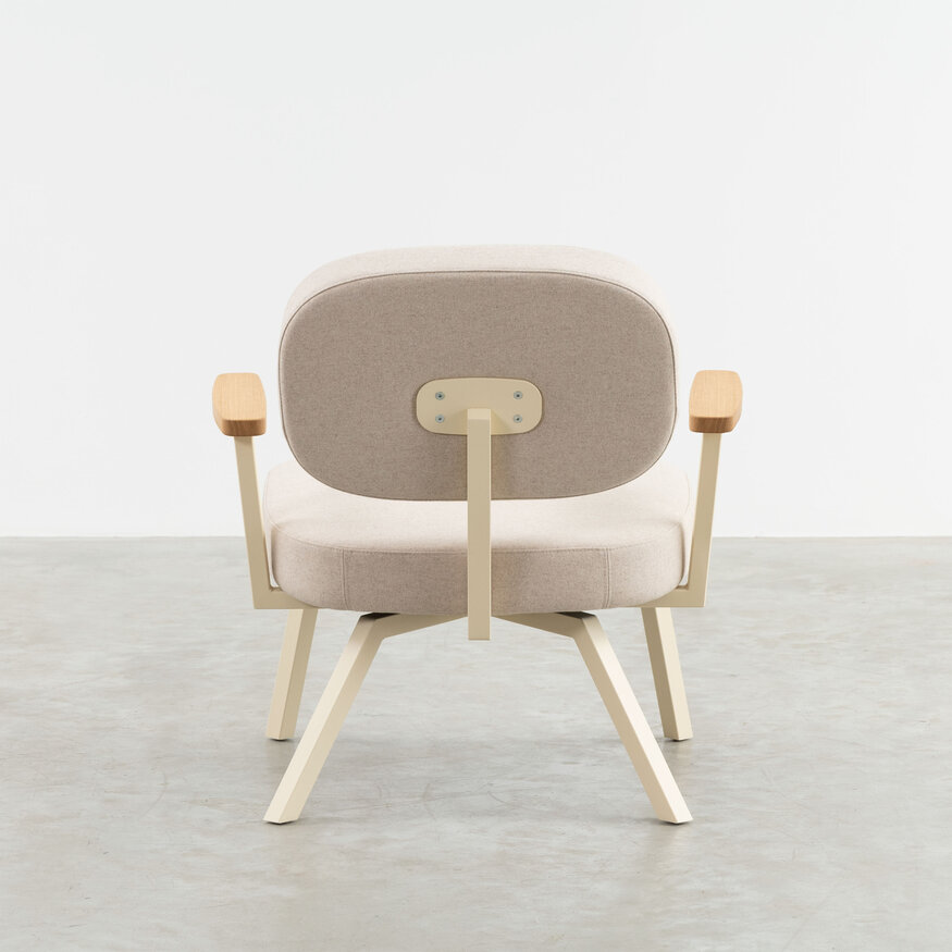 Dykmeyer MK Fauteuil Met Eiken Armleuningen