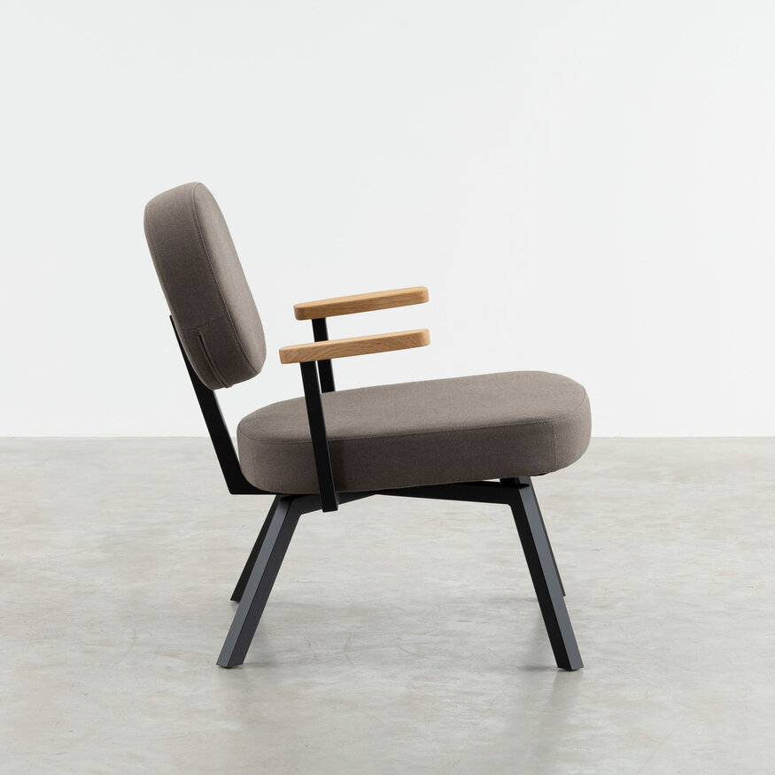 Dykmeyer MK Design Fauteuil Met Eiken Armleggers