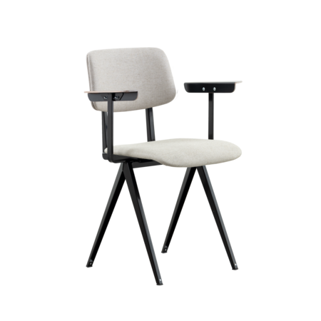 S16 With Armrests Black | Clay