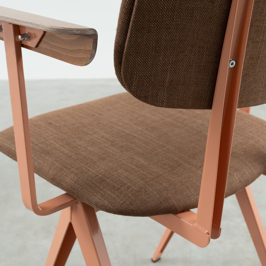 S16 Design Eetkamerstoel met armleuningen Galvanitas Compass Collection S16 Design Eetkamerstoel met armleuningen