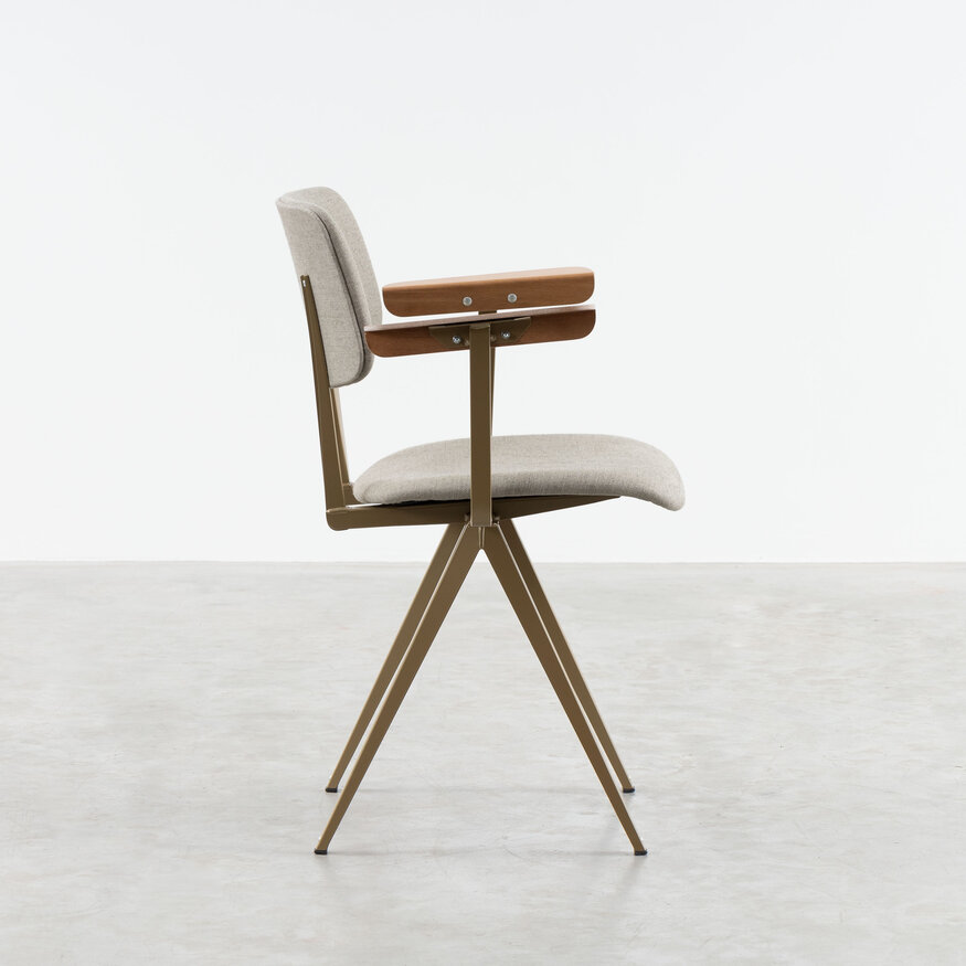 S16 Design Eetkamerstoel met armleuningen Galvanitas Compass Collection S16 Design Eetkamerstoel met armleuningen