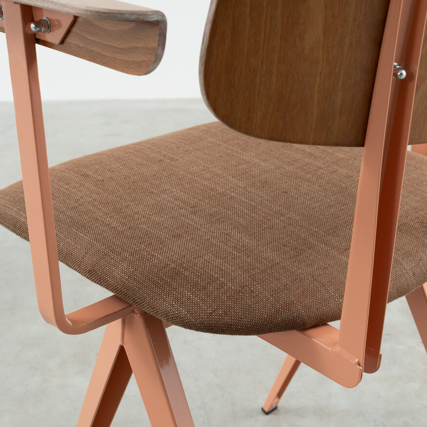 Galvanitas Compass Collection S16 Design Eetkamerstoel met armleuningen